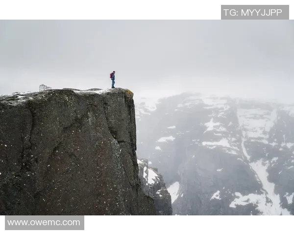 对话攀岩高手周军探讨他的职业生涯与挑战经历
